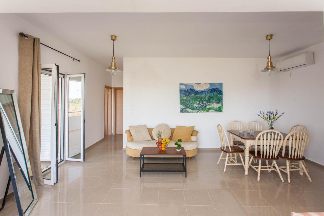 Hillside Seaview Apartment Сталос Екстер'єр фото